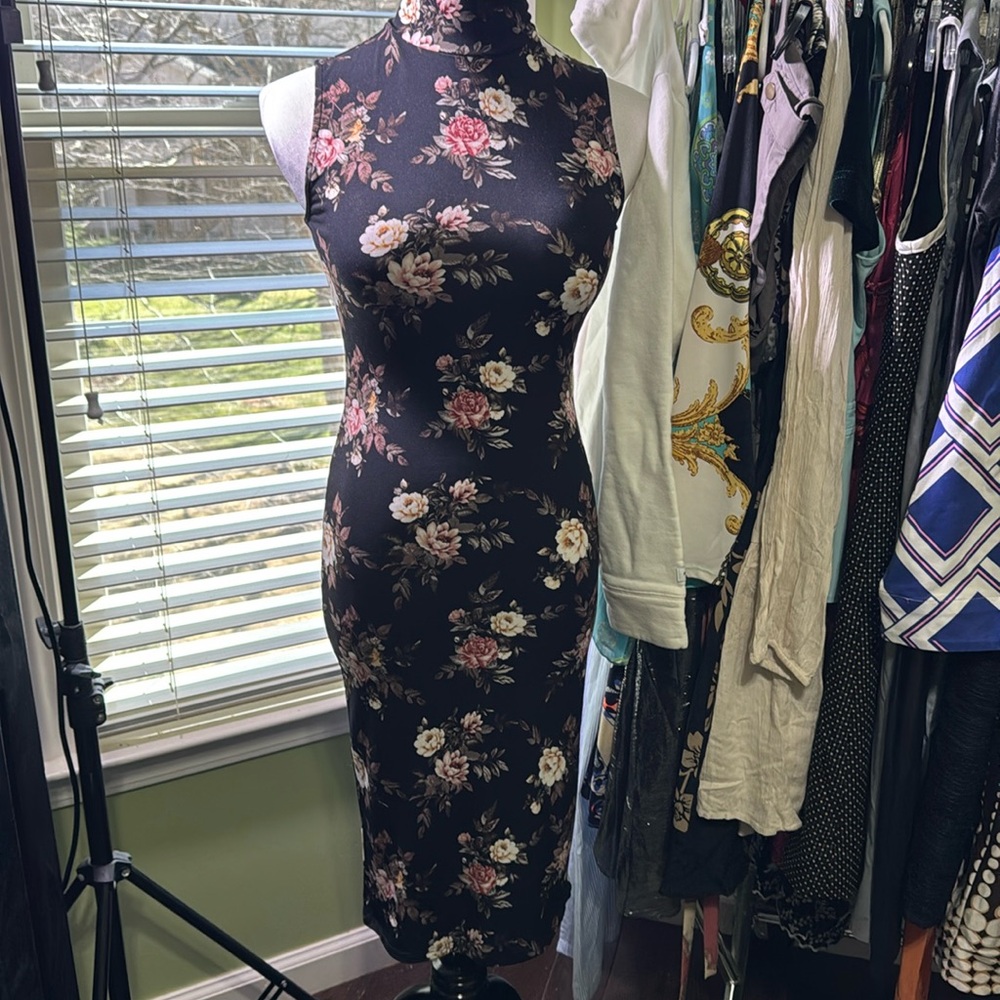 Forever 22 Bodycon Dress NWT